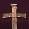 Relikwie Krzyża Świętego z cesarskiego skarbca Schatzkammer w Wiedniu.