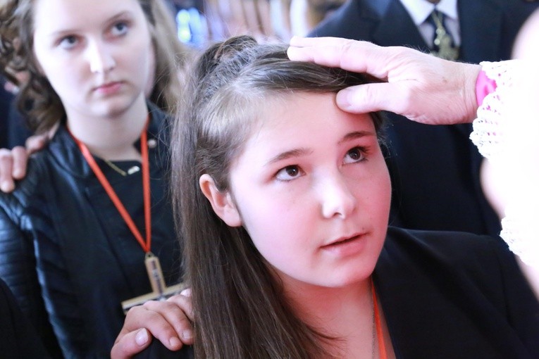 Bierzmowanie w Wielogłowach