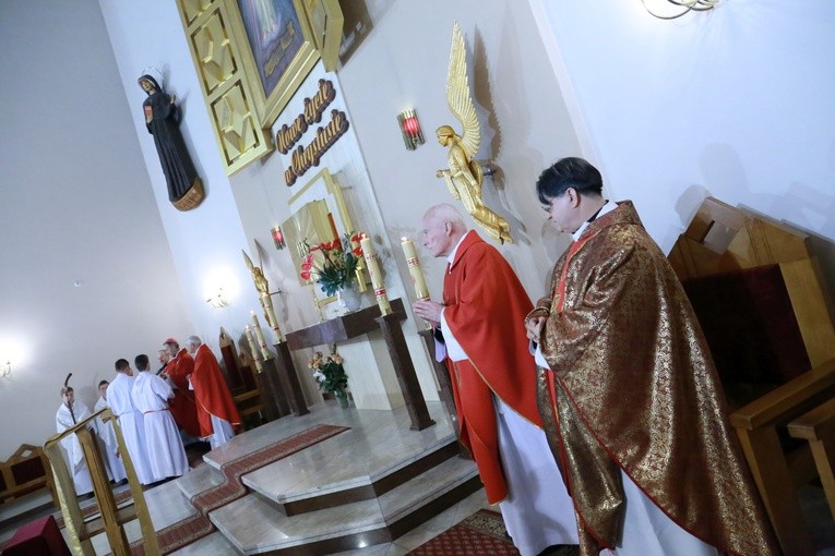 Bierzmowanie w Wielogłowach