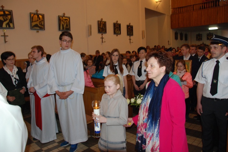 Powitanie ikony MB Częstochowskiej w Bedlnie