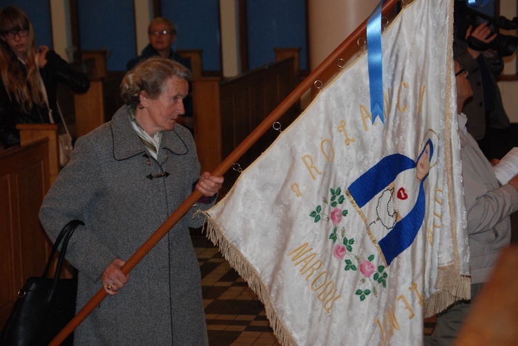 Powitanie ikony MB Częstochowskiej w Bedlnie