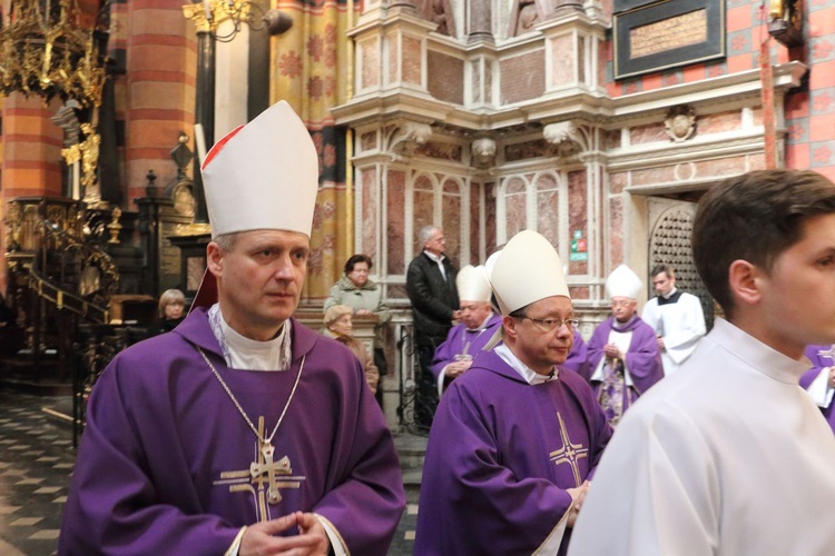 Pogrzeb ks. Stanisława Małysiaka - kościół Mariacki