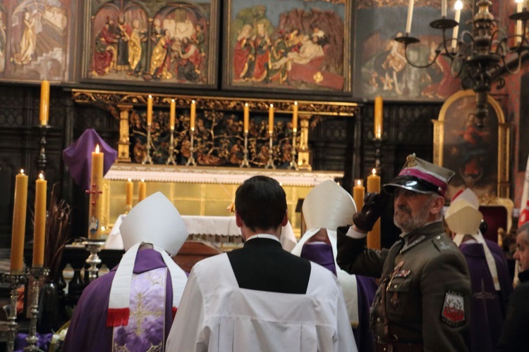 Pogrzeb ks. Stanisława Małysiaka - kościół Mariacki