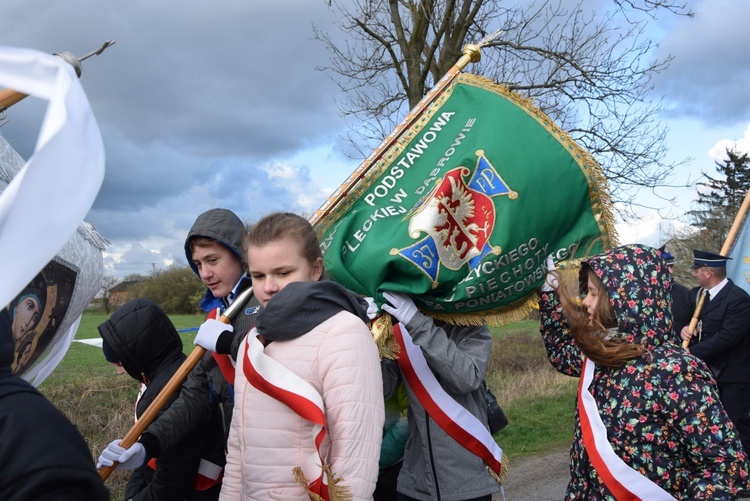 Powitanie ikony MB Częstochowskiej w Pleckiej Dąbrowie