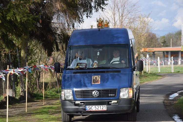 Powitanie ikony MB Częstochowskiej w Pleckiej Dąbrowie