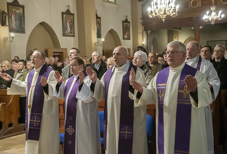 Pożegnanie śp. ks. Kunickiego cz. 1