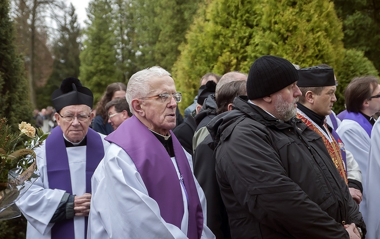 Pożegnanie śp. ks. Kunickiego cz. 2