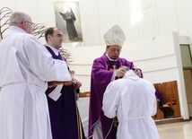 Błogosławieństwo nowych nadzwyczajnych szafarzy Eucharystii - 08.04.2017