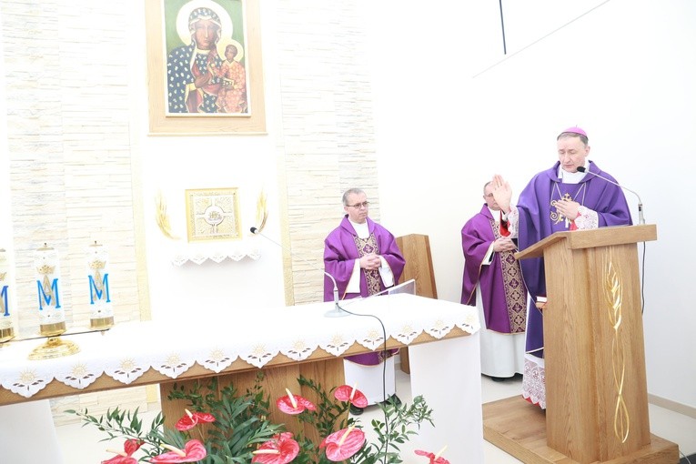 Poświęcenie kaplicy w Dąbrowie Tarnowskiej