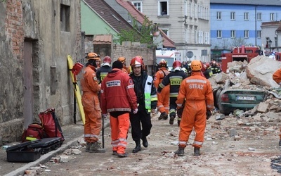 Tragedia w Świebodzicach. Jest 5 ofiar śmiertelnych