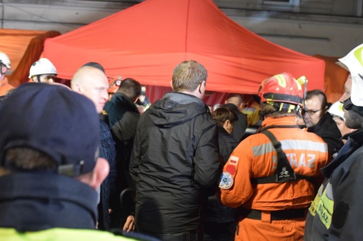 Wizyta Premier RP na miejscu tragedii w Świebodzicach. 