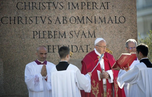 Papież: Niech Pan nawróci serca siejących terror