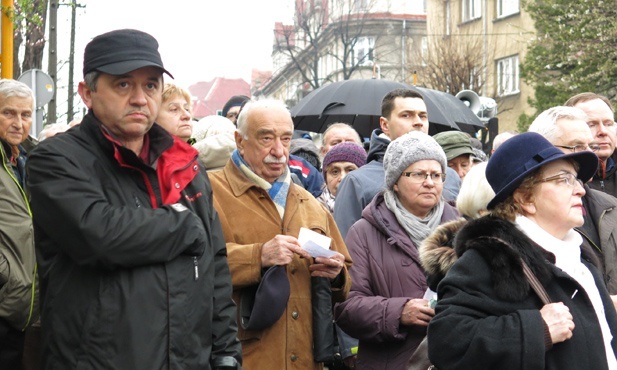 Krzyż na ulicach Bielska-Białej