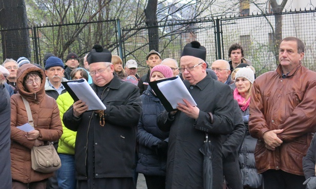 Krzyż na ulicach Bielska-Białej