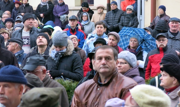 Krzyż na ulicach Bielska-Białej