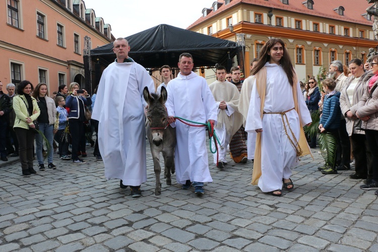 Niedziela Młodych 2017 cz. 1