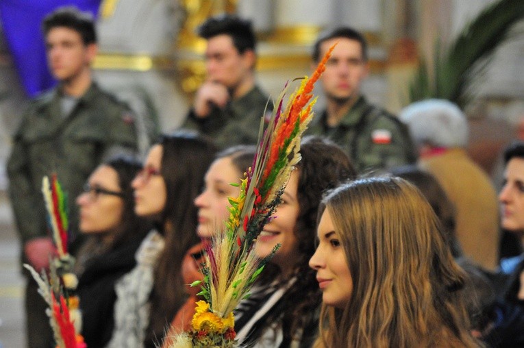 Niedziela Palmowa i święto młodych w Lublinie