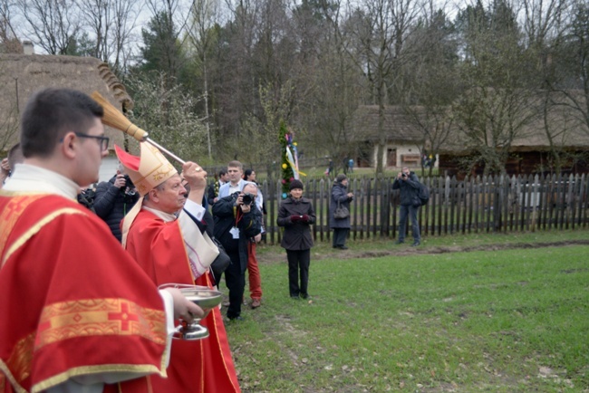 Niedziela Palmowa w radomskim skansenie