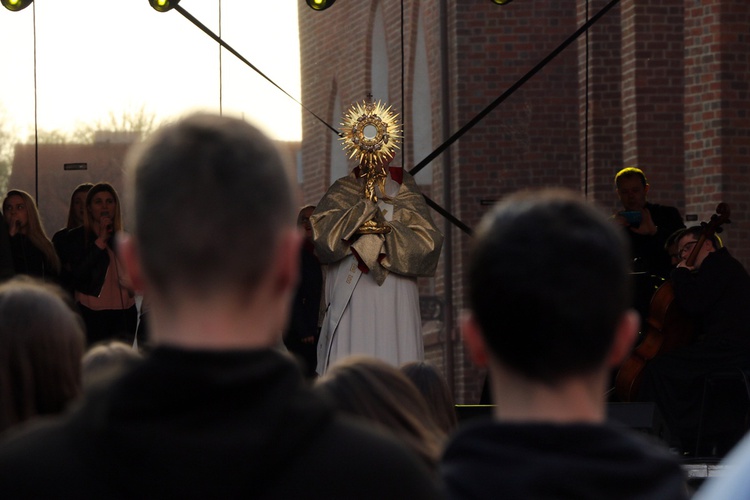 Niedziela Młodych 2017 cz. 2