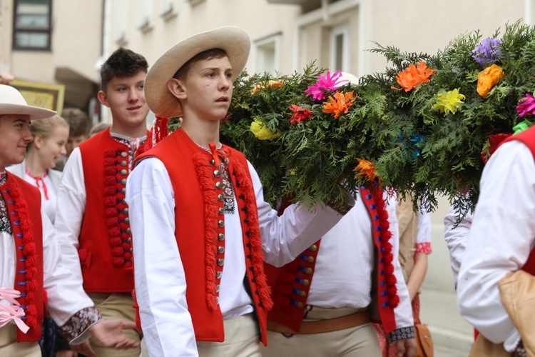 Niedziela Palmowa młodych w bielskiej katedrze - 2017