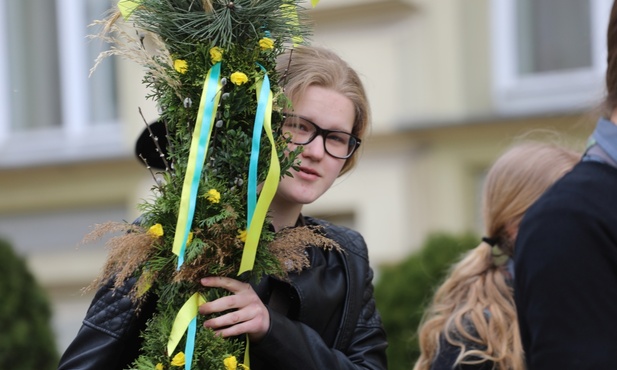 Młodzi z biskupem: Mamy za co dziękować!