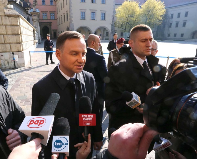 Andrzej Duda 10 kwietnia na Wawelu