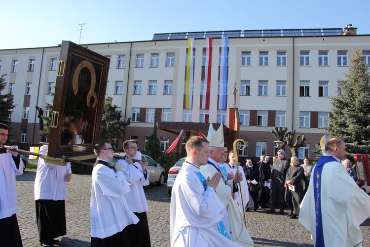 Powitanie ikony MB Częstochowskiej w WSD w Łowiczu