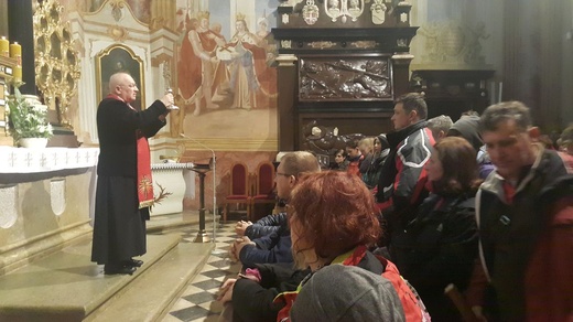 EDK Ostrowiec Świętokrzyski - Święty Krzyż