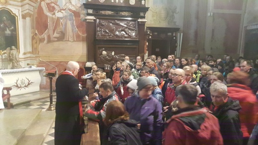 EDK Ostrowiec Świętokrzyski - Święty Krzyż