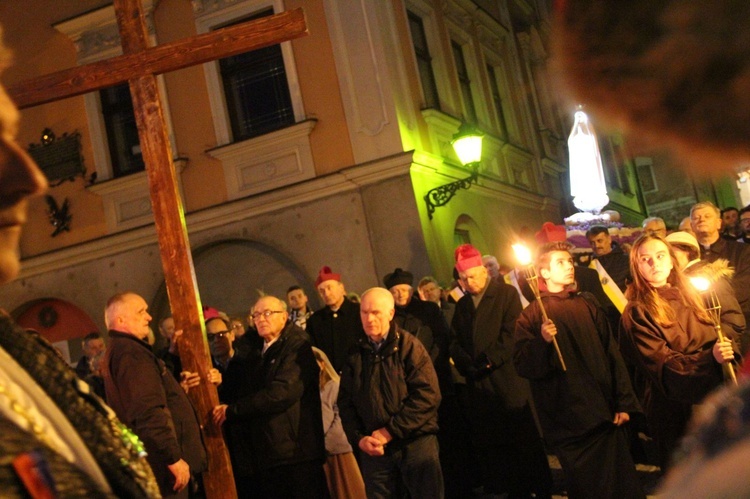 Droga Krzyżowa ulicami Tarnowa