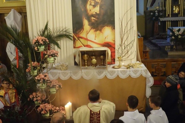 Liturgia Wielkiego Czwartku w Poroninie 