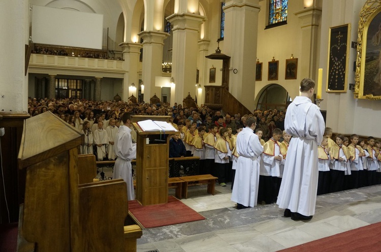 Liturgia Wielkiego Czwartku w parafii NSPJ w Nowym Targu