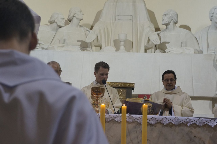 Liturgia Wielkiego Czwartku w parafii NSPJ w Nowym Targu