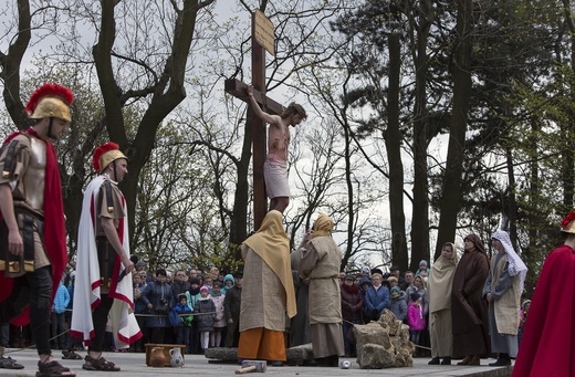 Wielkopiątkowe Misterium w Piekarach Śląskich