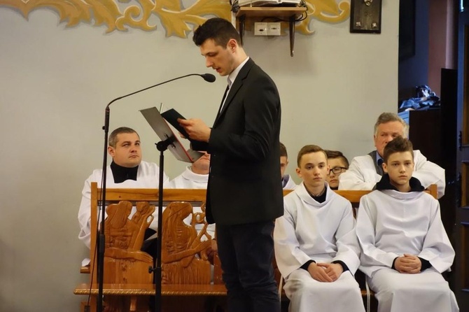 Liturgia Wielkiego Piątku w Poroninie 