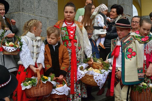 Święcenie pokarmów na Skalnym Podhalu