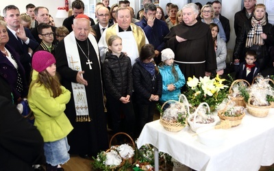 Poświęcenie pokarmów na Campus Misericordiae