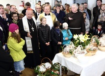 Poświęcenie pokarmów na Campus Misericordiae