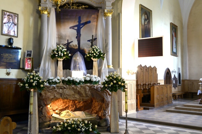 Groby Pańskie w diecezji radomskiej