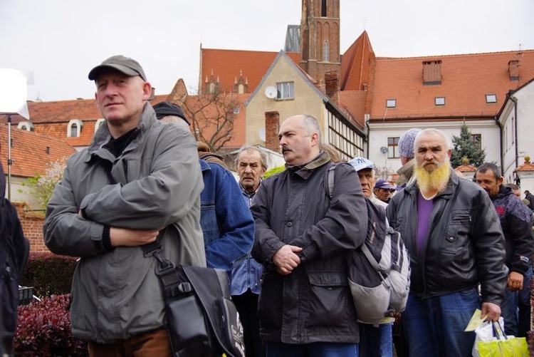 200 paczek dla najuboższych