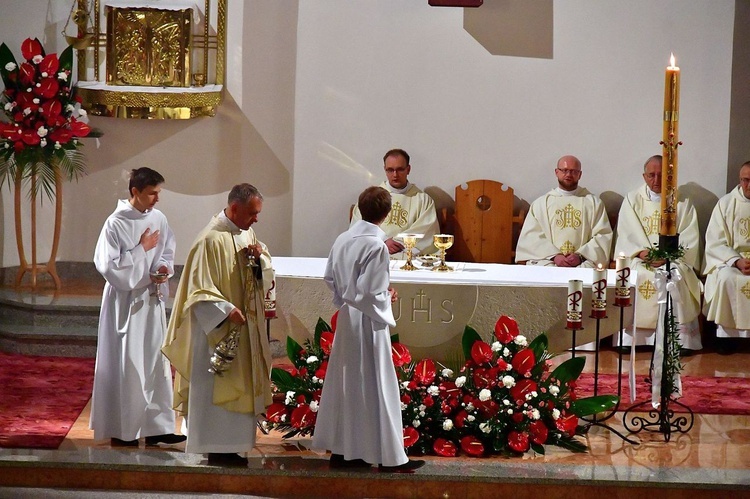 Liturgia Wielkiej Soboty w Zakopanem - św. Krzyż 