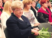 Janina Stadnik, doktor nauk humanistycznych, językoznawca, regionalistka, wieloletni pedagog i wykładowca, laureatka Nagrody im. Michała Marczaka.