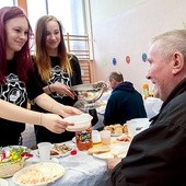 ▲	Dla wielu to znacznie więcej niż tylko ciepły posiłek.