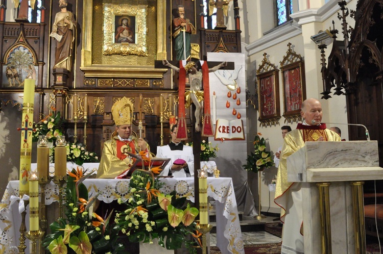 Bierzmowanie w Ciężkowicach