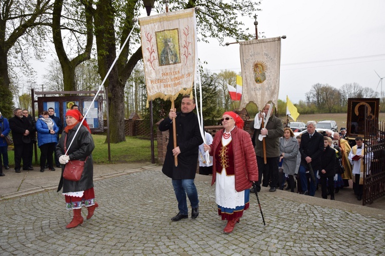 Powitanie ikony MB Częstochowskiej w Kaszewach Kościelnych