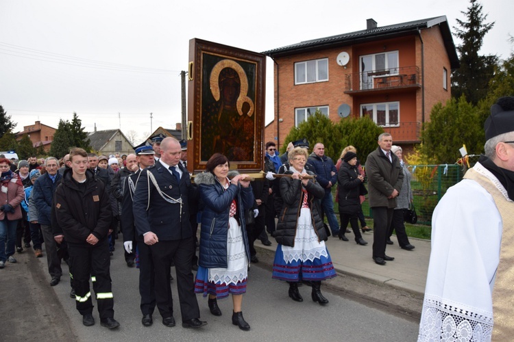 Powitanie ikony MB Częstochowskiej w Kaszewach Kościelnych