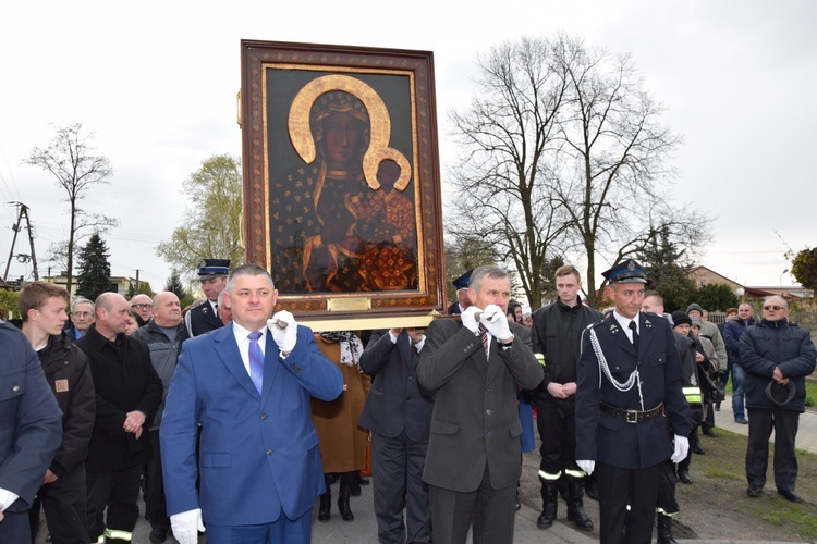 Powitanie ikony MB Częstochowskiej w Kaszewach Kościelnych