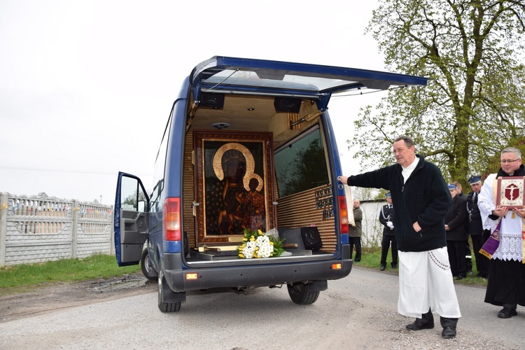 Powitanie ikony MB Częstochowskiej w Kaszewach Kościelnych