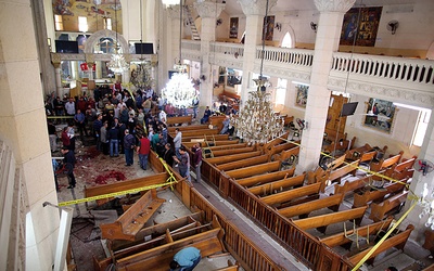 Zniszczony w zamachu bombowym koptyjski kościół w Tanta.