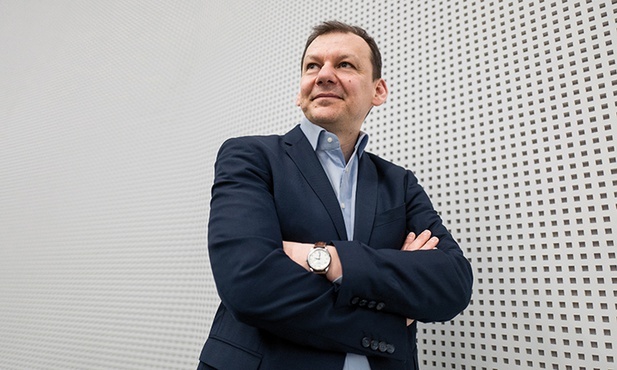 Trzeba samemu być kimś